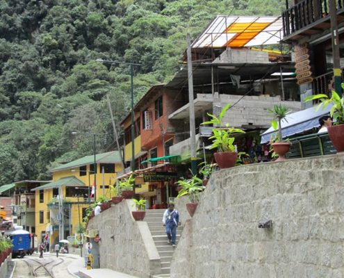 Aguas Calientes – la puerta de entrada a Machu Picchu