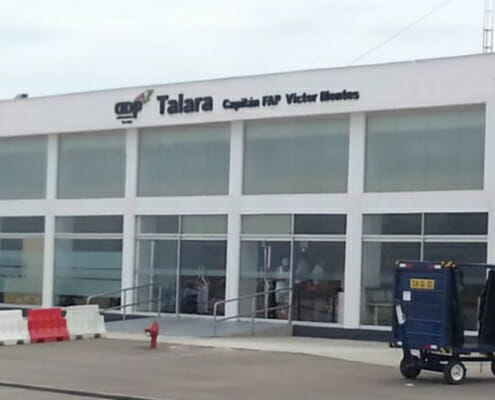 Der Flughafen von Talara in der Region Piura