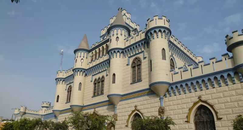Das Castillo Rospigliosi in Lima: Vom Märchenschloss zum Aeronautischen Museum
