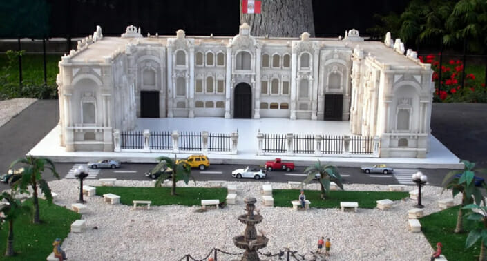 Mini Mundo Lima Peru