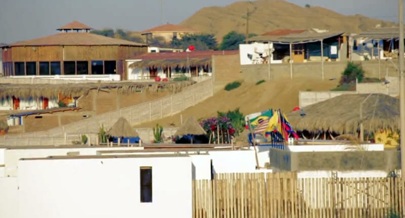 Surfparadies und Geisterstadt: Lobitos