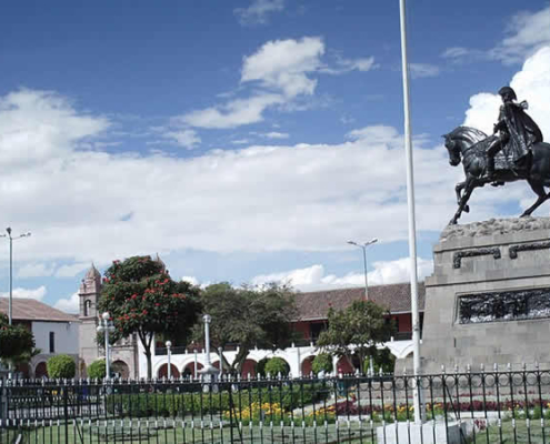 Plaza de Armas de Ayacucho: el corazón histórico de la ciudad