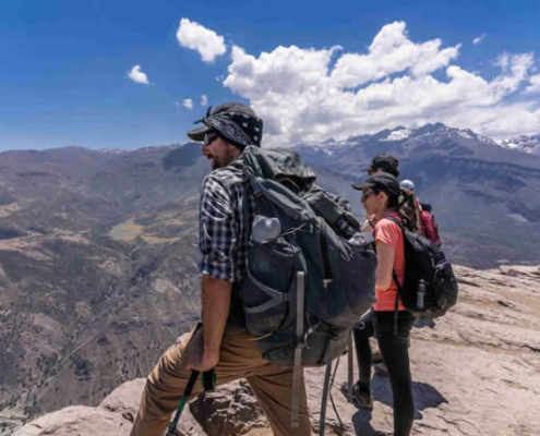 Observatorio natural de cóndores en el Cañón de Yanapaqcha – Balcón rocoso sobre el Sondondo