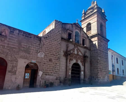 Iglesia y Convento de San Francisco de Asís – Herencia franciscana y armonía arquitectónica en Ayacucho