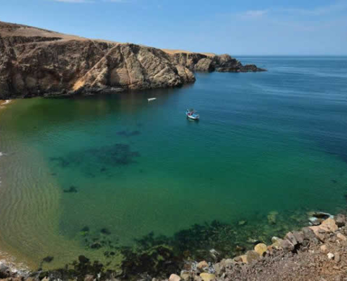 Caleta Quebrada Honda: Bahía de playa, vida pesquera y paraíso de aves cerca de Quilca