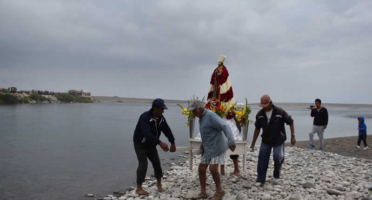 Fiesta Patronal de San Pedro: Wenn der Río Camaná zum Altar wird