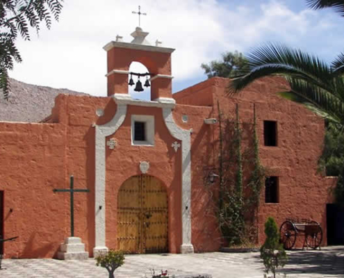 La Mansión del Fundador (Arequipa): arquitectura de sillar, capilla jesuita y palacio-jardín en el Río Socabaya