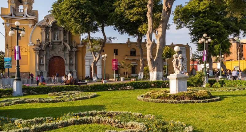 Parque Municipal de Barranco – Belle Époque im Herzen von Lima