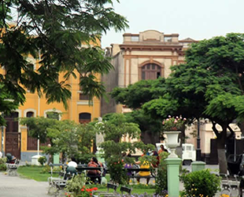 Paseo Sáenz Peña – paseo Belle Époque con arte, jardines y vista al mar