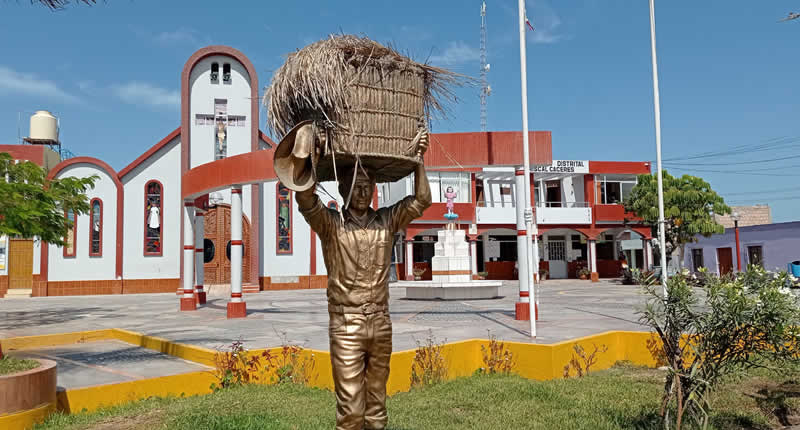 Pueblo Tradicional San José: Tradición viva entre casonas, festividades y río
