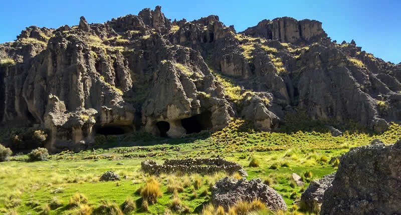 Ciudad Encantada de Chillihua – Bosque de piedra encantado en el altiplano aymara