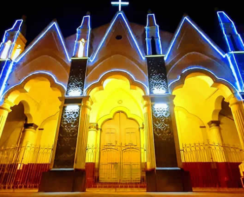 Iglesia San Juan Bautista – Santuario Virgen de la Candelaria en Puno