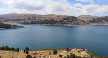 Isla San Pedro de Juspique: Andine Inselwelt vor Moho im Titicacasee
