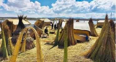 Islas Flotantes de Uros Titino: Verborgene schwimmende Inseln auf dem Titicacasee
