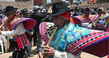 Fest der Kreuzerhöhung (Exaltación de la Santa Cruz / Orqo Phista) in Juli