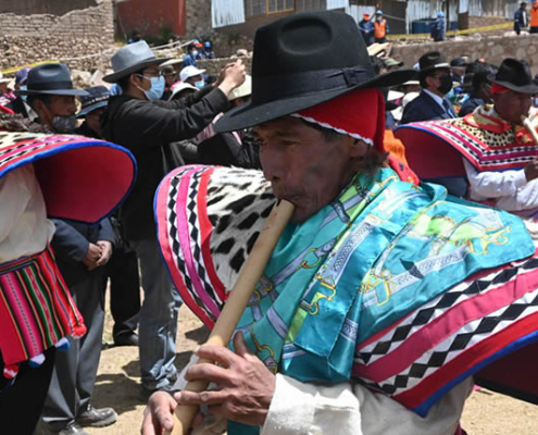 Fiesta de la Exaltación de la Santa Cruz (Orqo Phista) en Juli