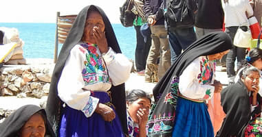 Bewohner in Amantani am Titicaca See
