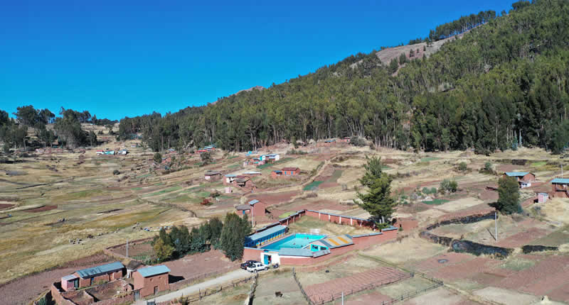 Aguas Termales de Putina Cucho cerca de Moho en el Altiplano de Puno