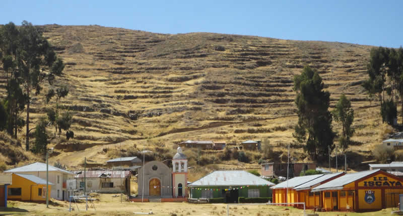 Centro poblado de la Isla Iscaya