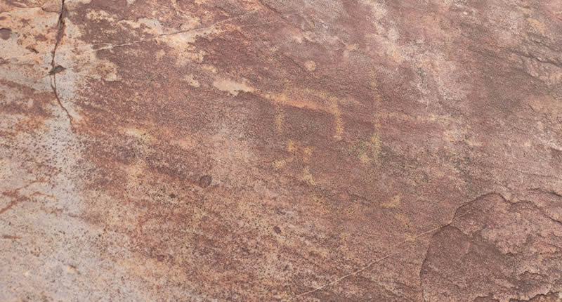 Arte rupestre en Machu Asillo
